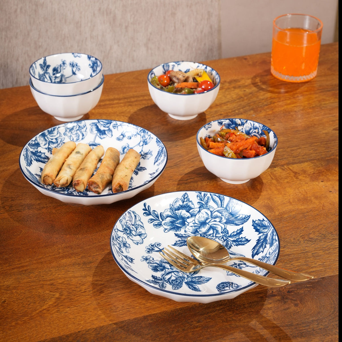 Blue Vintage Floral Dinnerware