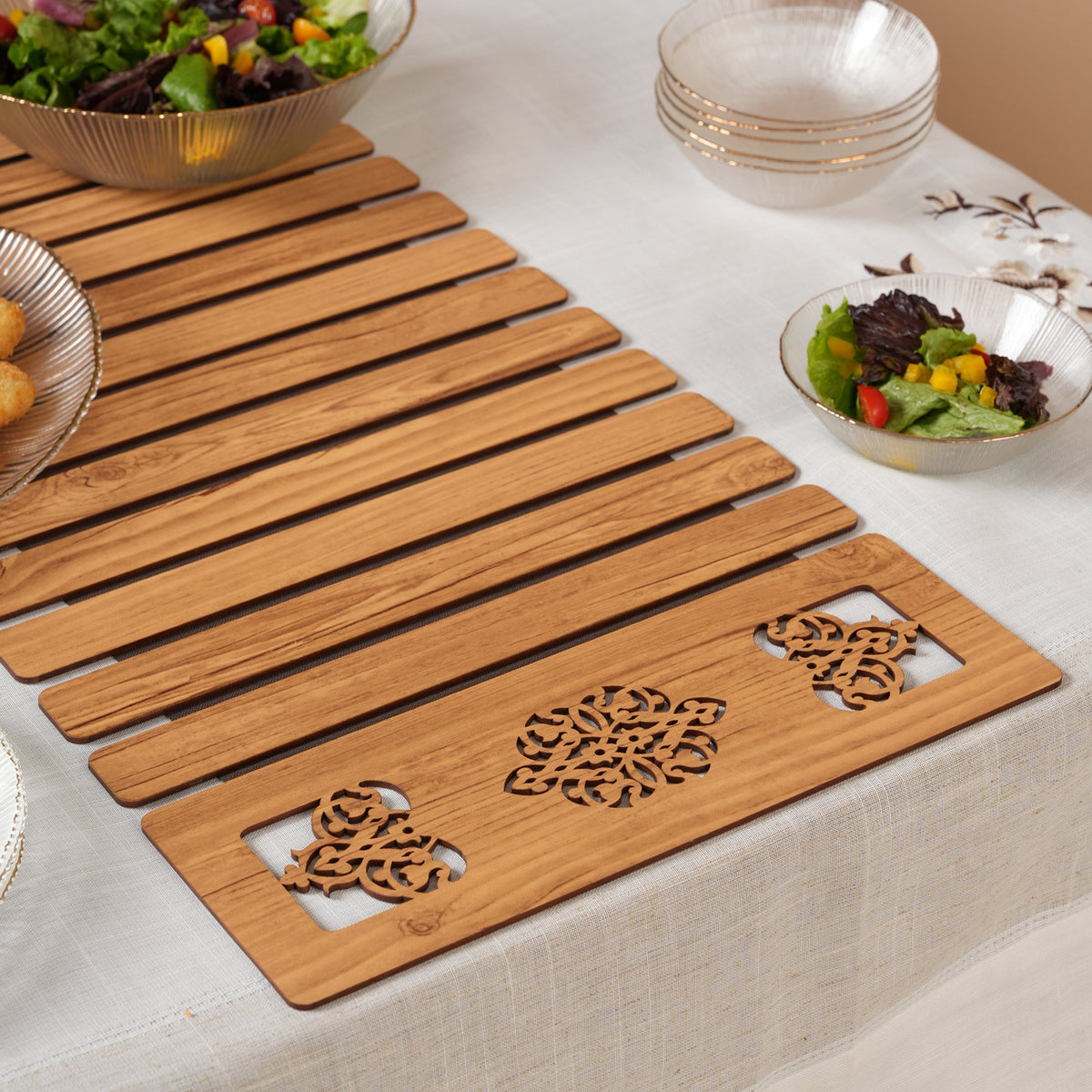 Slat Table Runner with Laser-Cut Medallions 14*36 Inches