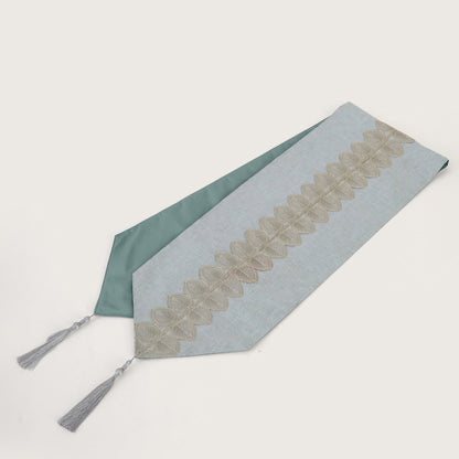 Botanical Vine Tapered Table Runner