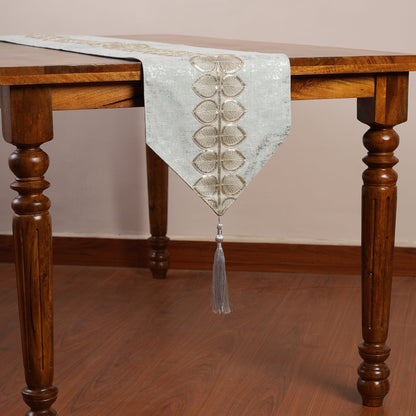 Botanical Vine Tapered Table Runner